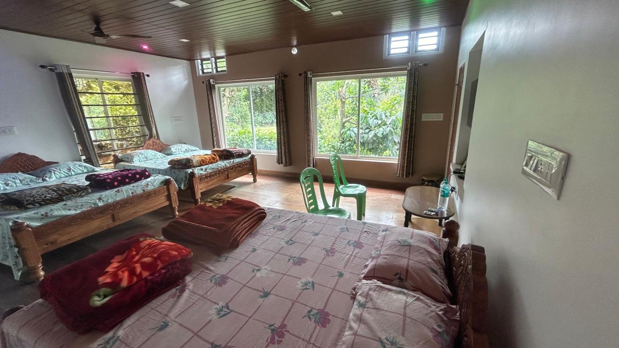 Doddakallu Betta Homestay Coorg Somvārpet Екстериор снимка